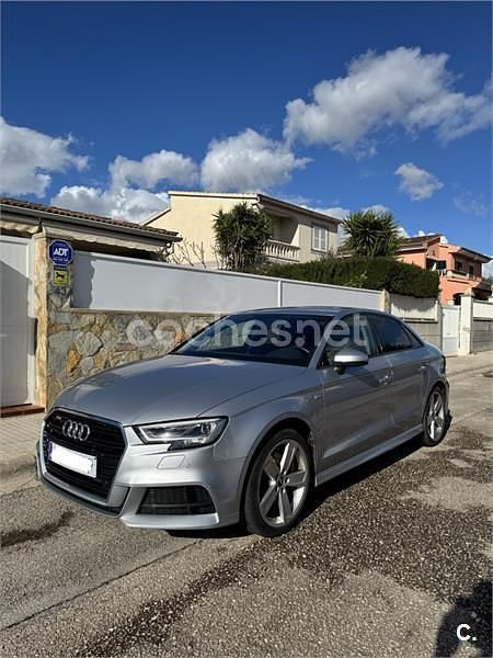 Usado Audi A3 S-Line 150 CV (110 kW) 2020 Gris / plata Berlina