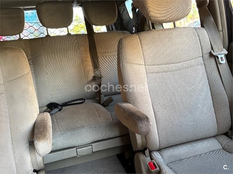 Negro Usado 2009 Ssangyong (KGM) Rodius Limited Monovolumen | 6000 € (Super precio) - Imagen 1/4