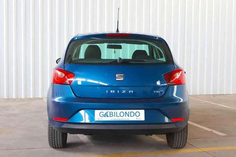 Usado Seat Ibiza Reference 86 HP (63 kW) 2015 Azul Citadino