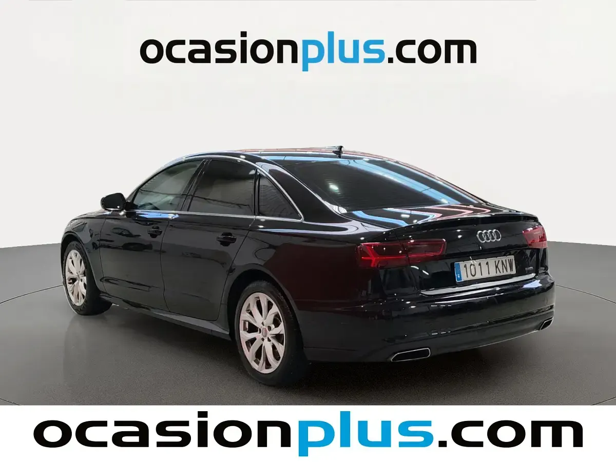 Usado Audi A6 218 CV (160 kW) 2015 Negro Berlina