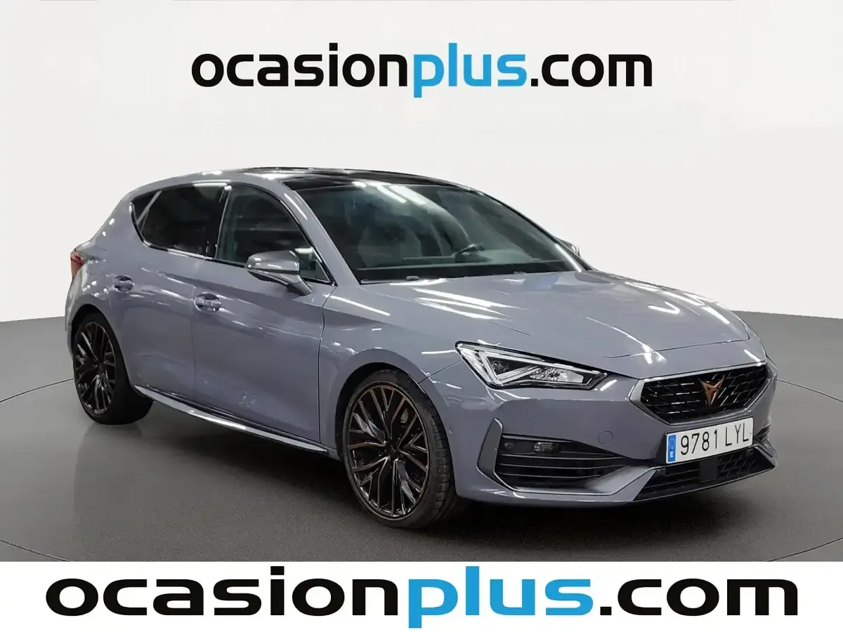 Usado Cupra Leon 300 CV (220 kW) 2022 Gris Berlina