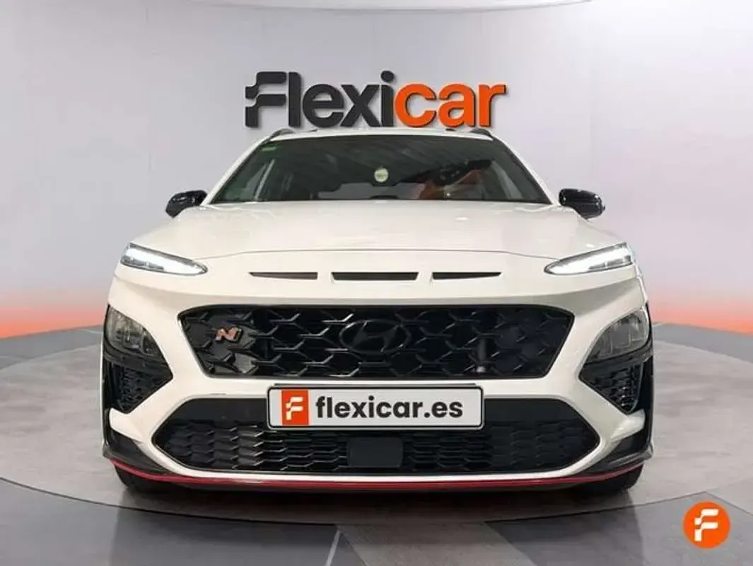 Usado Hyundai Kona 280 CV (205 kW) 2022 Blanco SUV