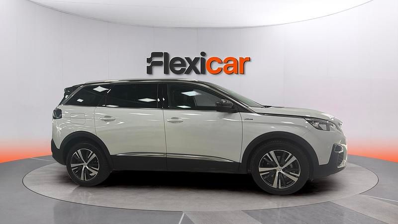 Usado Peugeot 5008 Allure 131 CV (96 kW) 2020 Blanco SUV
