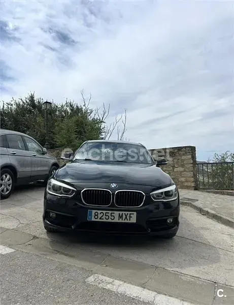 Usado BMW 118 143 CV (105 kW) 2015 Negro Utilitario