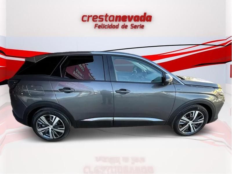 Usado Peugeot 3008 Allure 225 CV (165 kW) 2021 Gris / plata SUV
