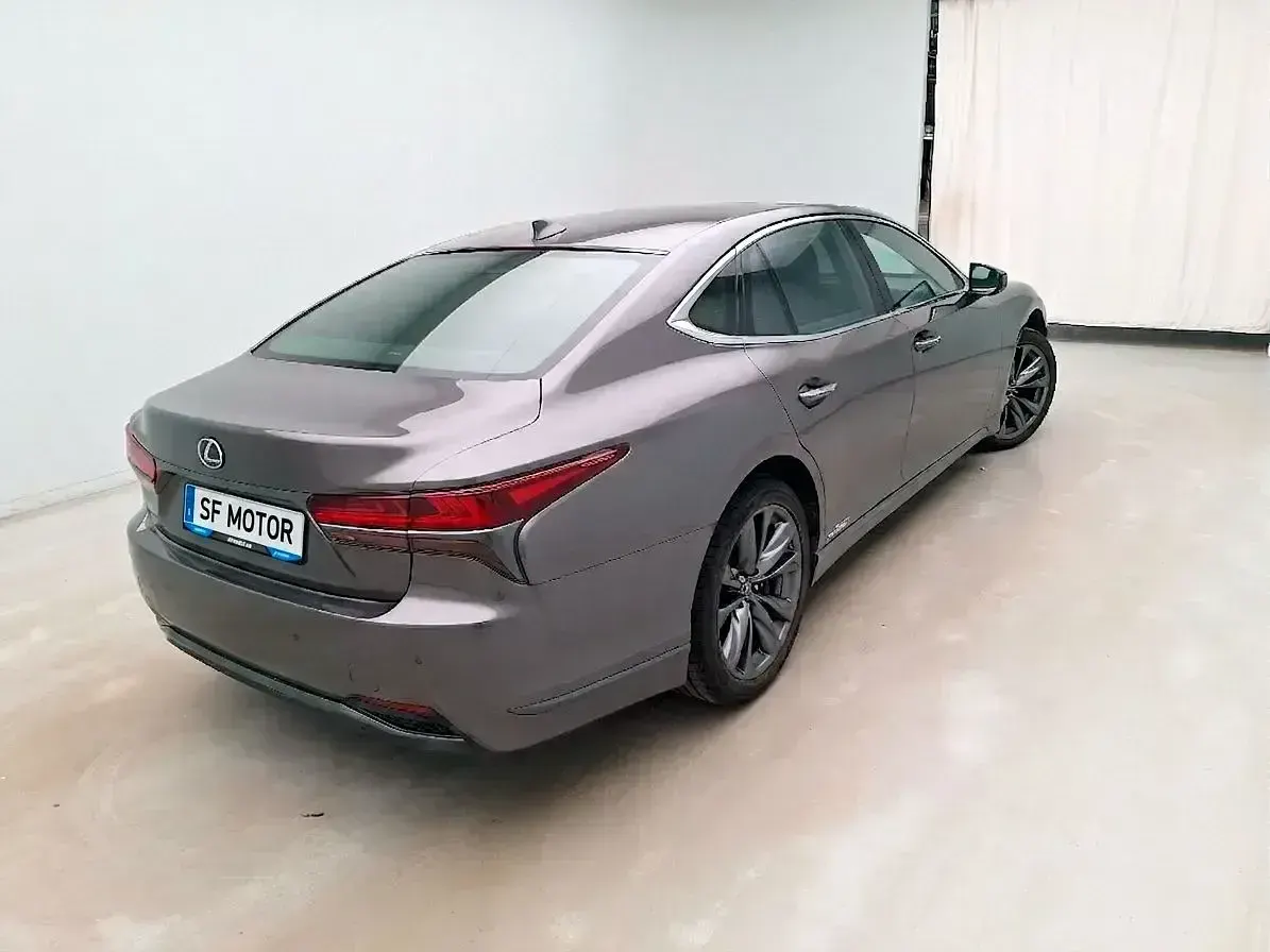Usado Lexus LS500h Executive Line 363 CV (266 kW) 2018 Gris Berlina