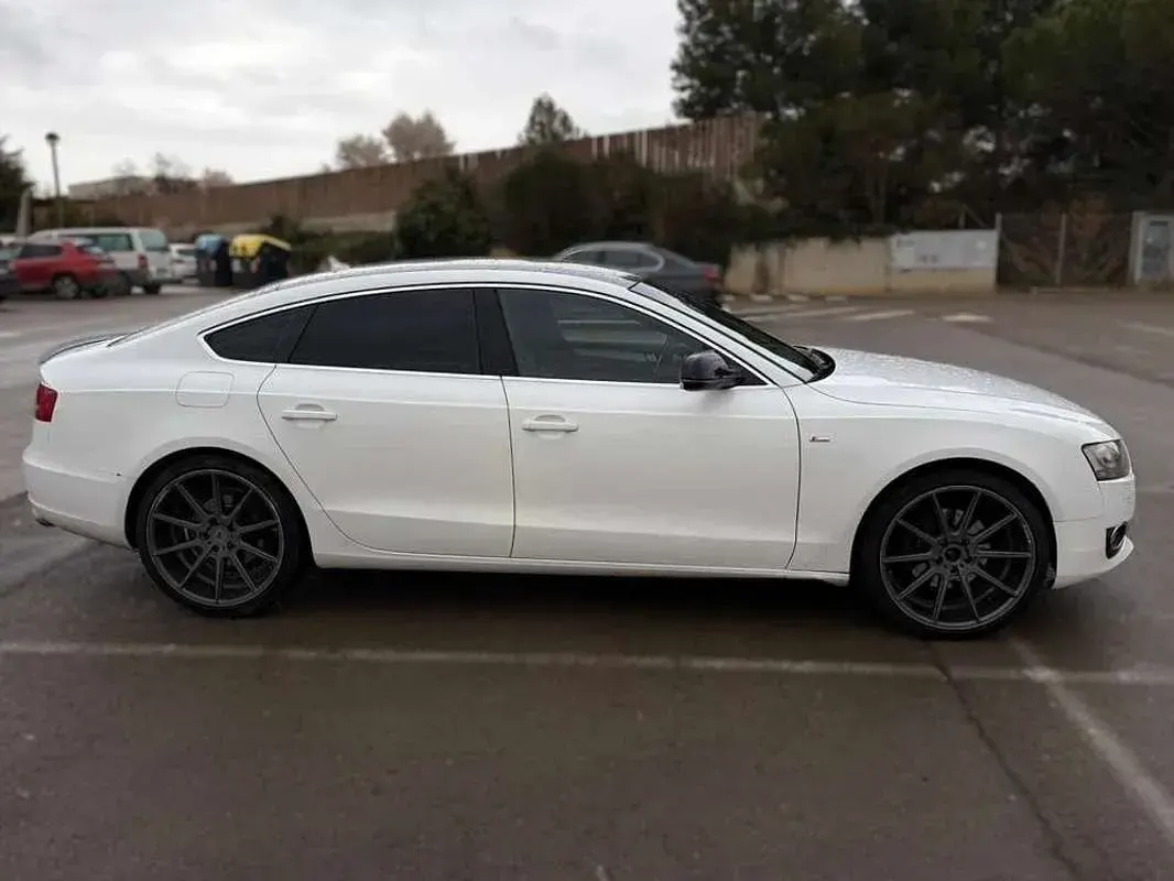 Usado Audi A5 Sportback 240 CV (176 kW) 2010 Blanco Utilitario