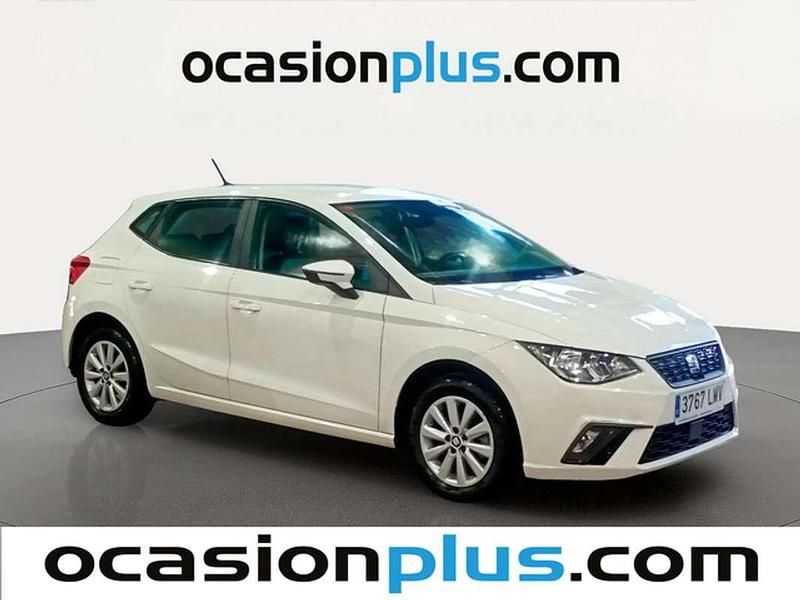 Usado Seat Ibiza Style 110 CV (80 kW) 2021 Blanco Utilitario