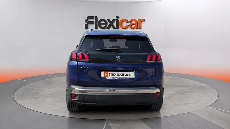 Usado Peugeot 3008 Allure 131 CV (96 kW) 2020 Azul SUV