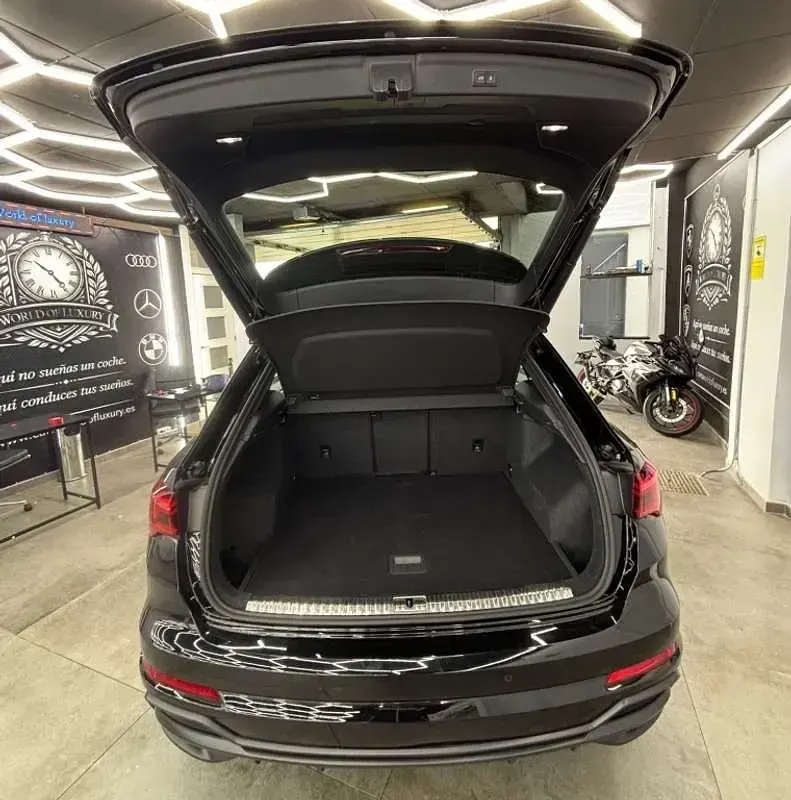 Usado Audi Q3 Advanced 200 CV (147 kW) 2022 Negro SUV