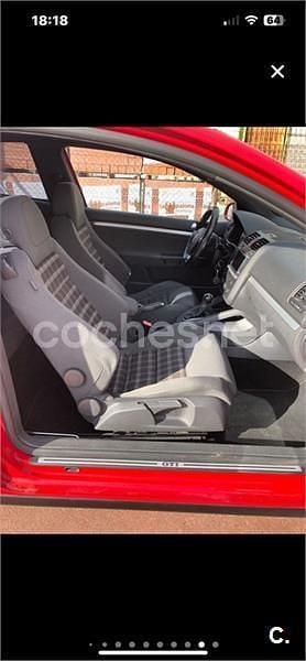 Rojo Usado 2006 VW Golf V GTI Berlina | 7400 € (Precio justo) - Imagen 1/1