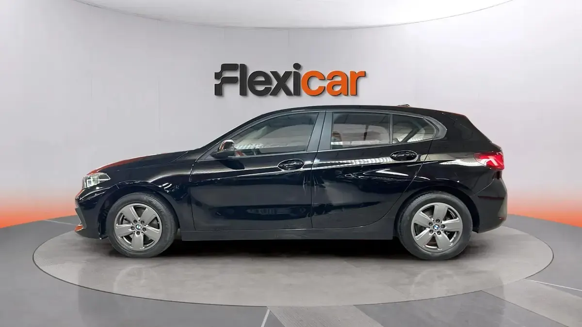 Usado BMW 118 140 CV (102 kW) 2020 Negro Utilitario