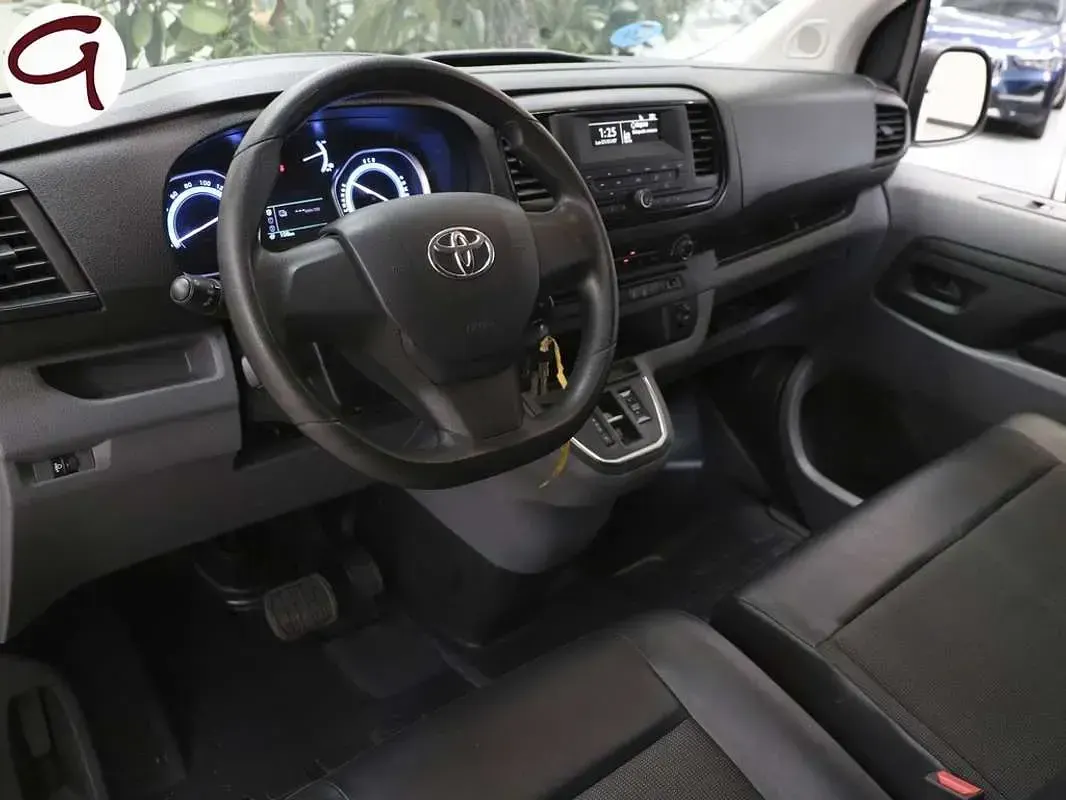 Usado Toyota Proace 100 kW (136 CV) 2021 Blanco Monovolumen