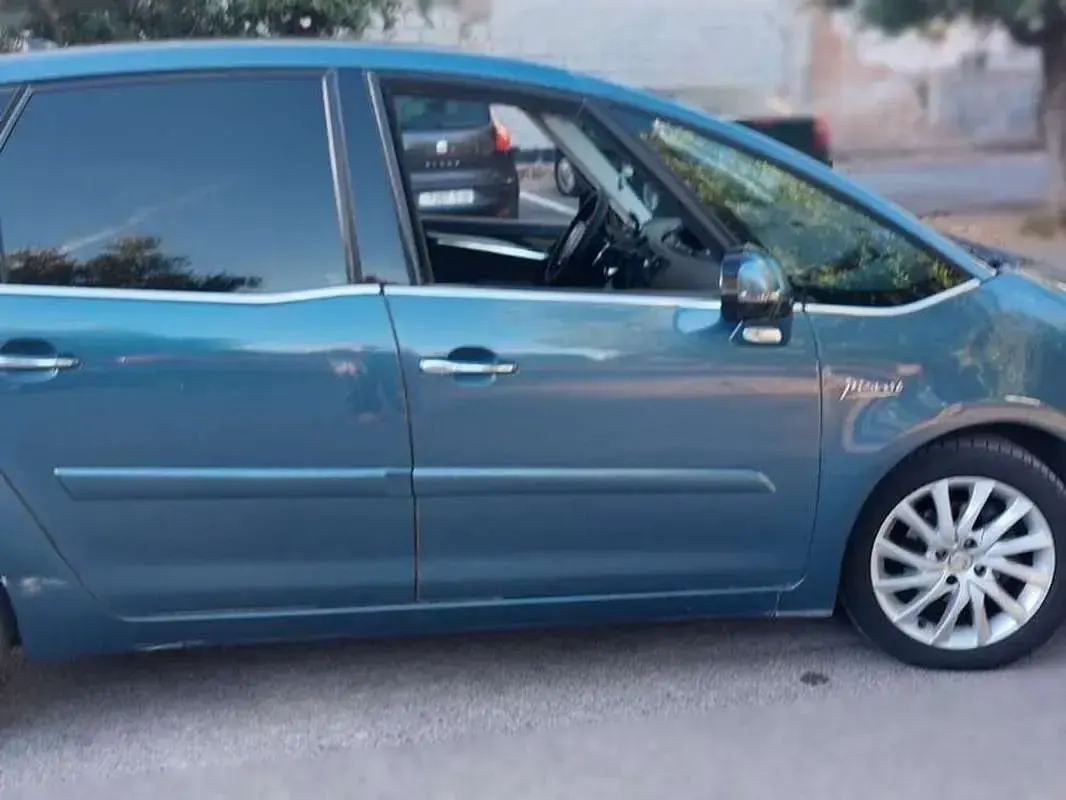 Usado Citroën C4 Exclusive 109 CV (80 kW) 2011 Azul Utilitario
