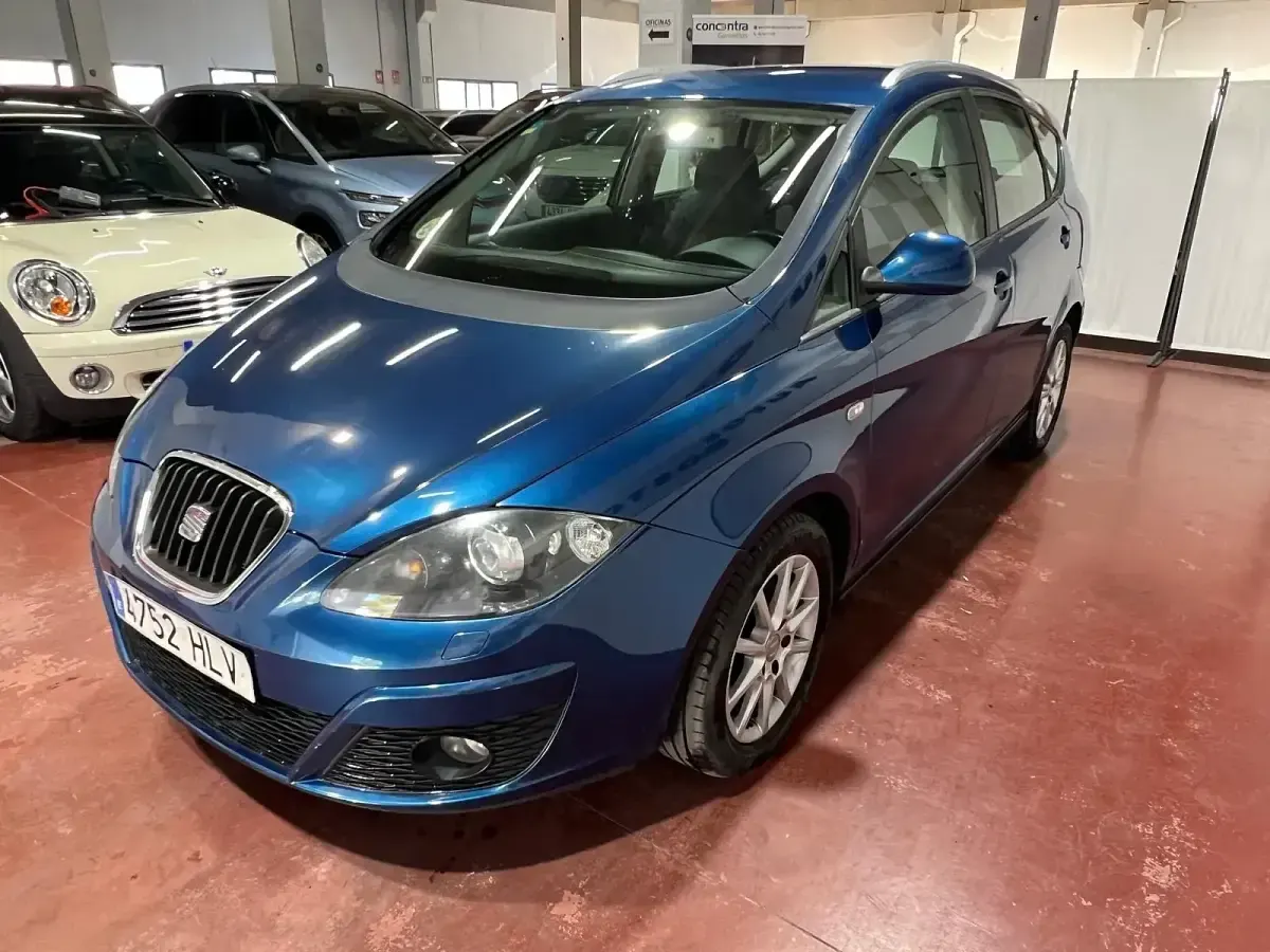 Occasion Seat Altea Style 105 PK (77 kW) 2012 Blauw MPV