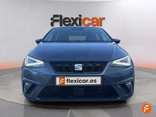 Usado Seat Ibiza Style 80 CV (58 kW) 2025 Gris Utilitario