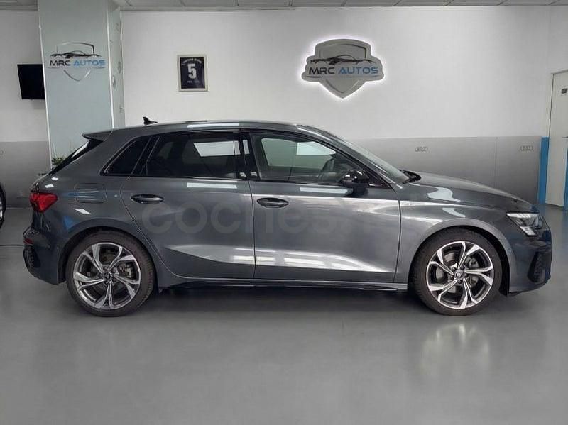 Usado Audi A3 S-Line 116 CV (85 kW) 2022 Gris / plata Berlina