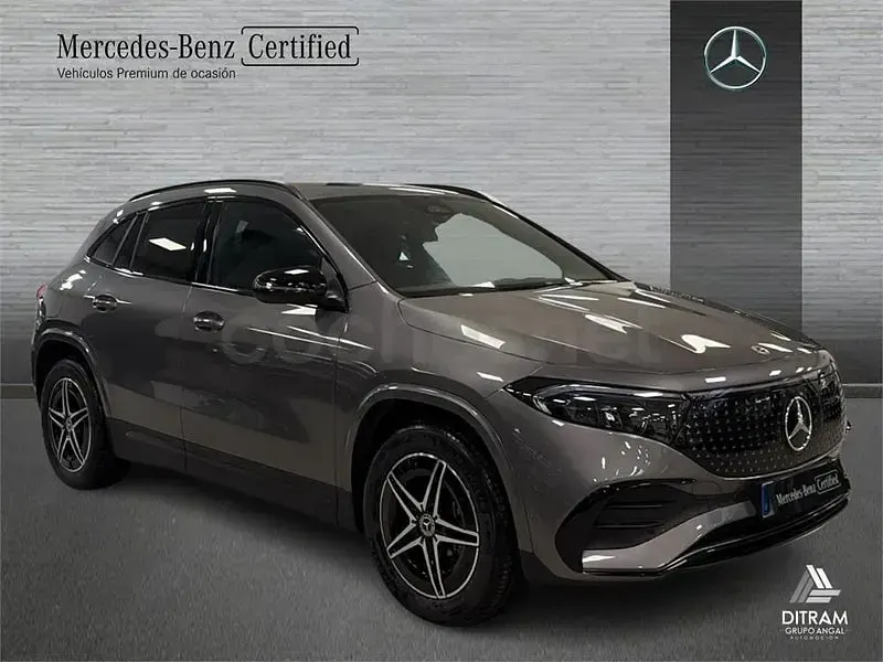 Usado Mercedes EQA250 139 kW (190 CV) 2025 Gris montaña SUV