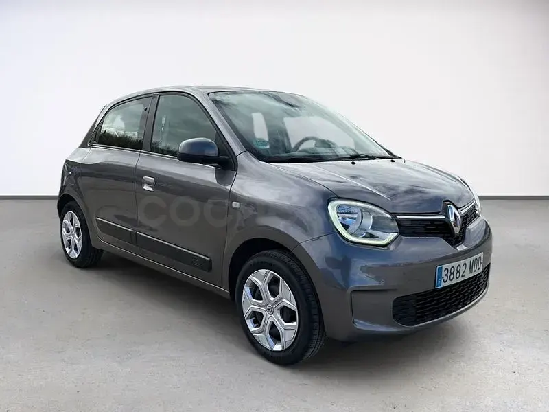 Usado Renault Twingo Intens 75 CV (55 kW) 2020 Gris / plata Utilitario