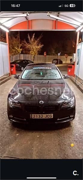 Negro Usado 2015 BMW 520 Gran Turismo Berlina | 16.990 € (Precio justo) - Imagen 1/4