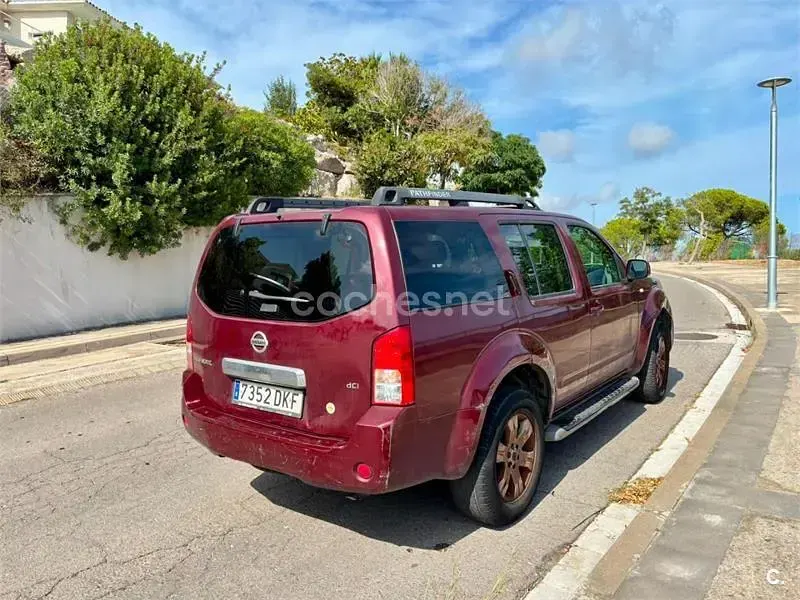 Usado Nissan Pathfinder 174 CV (127 kW) 2005 Granate SUV