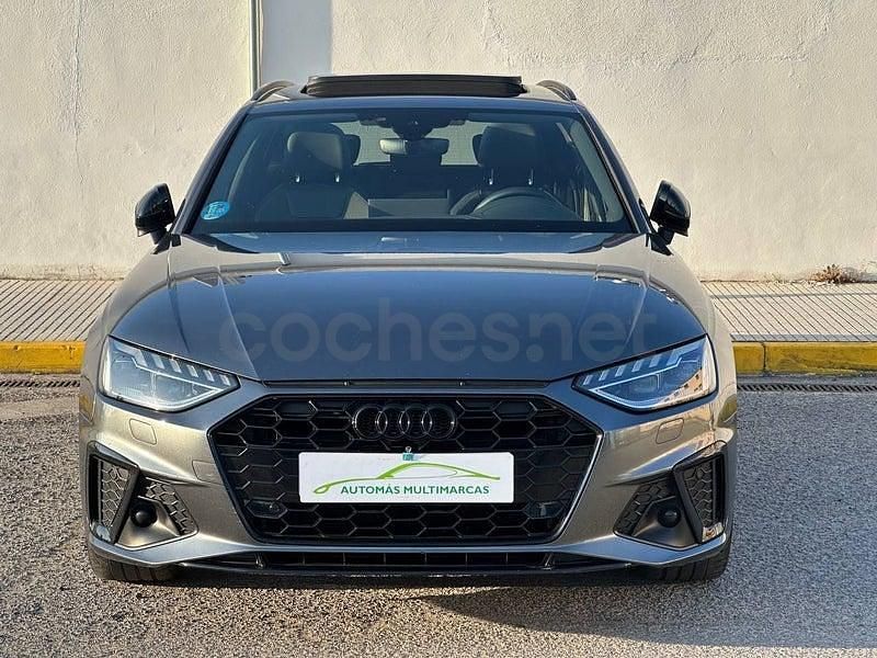 Usado Audi A4 S-Line 163 CV (119 kW) 2022 Gris / plata Familiar