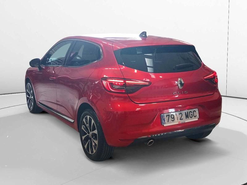 Używany Renault Clio V Techno 91 KM (66 kW) 2023 Czerwony Hatchback