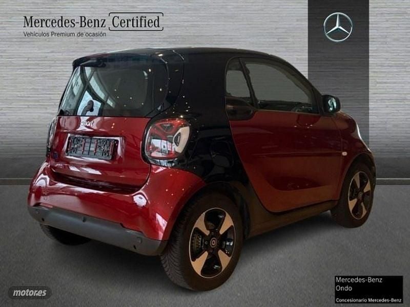 Usado Smart ForTwo Electric Drive Passion 60 kW (82 CV) 2023 Negro Utilitario
