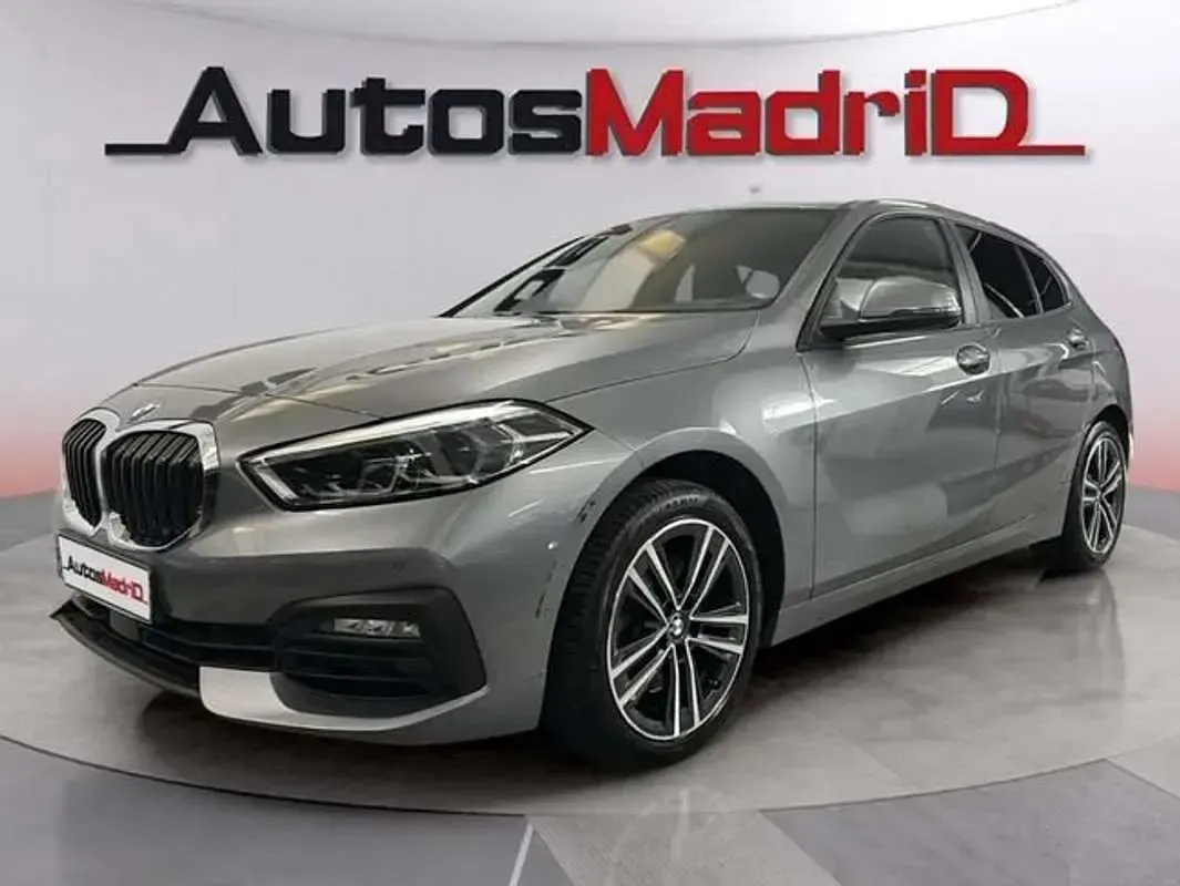 Usado BMW 118 150 CV (110 kW) 2022 Gris Utilitario