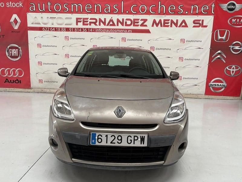 Usado Renault Clio II Exception 101 CV (74 kW) 2009 Beige Berlina