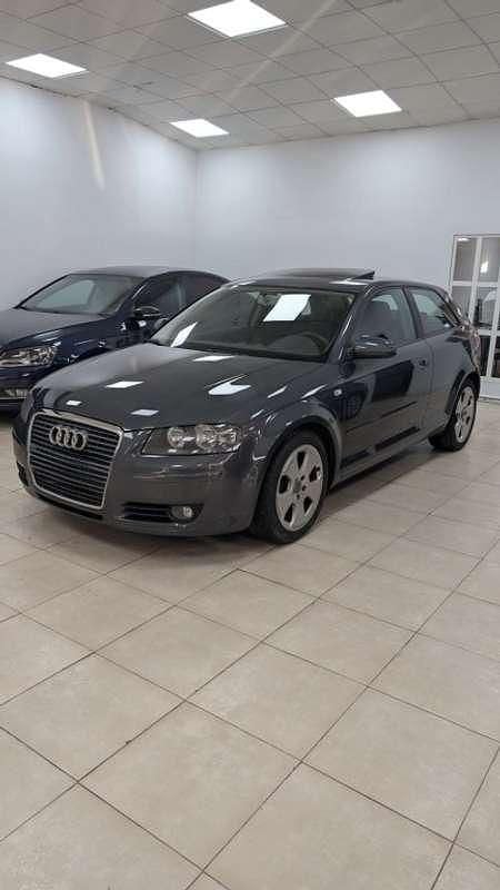 Usado Audi A3 Ambition 140 CV (102 kW) 2006 Negro Utilitario