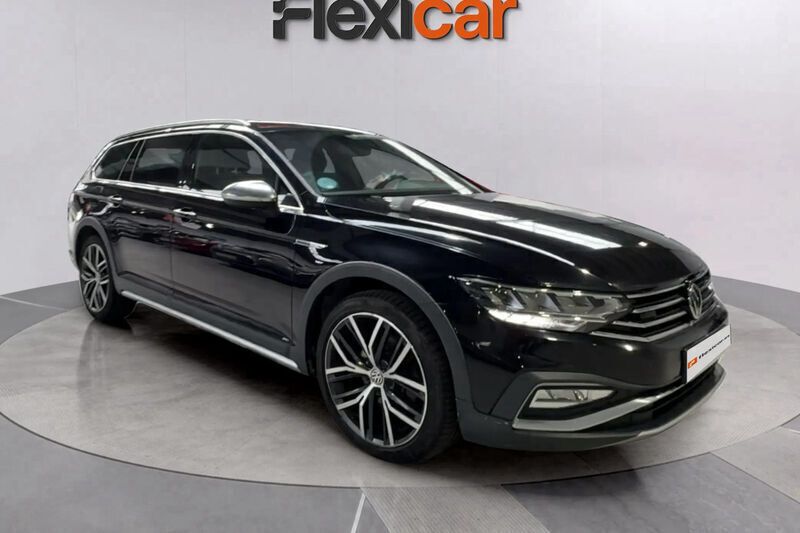 Negro Usado 2020 VW Passat Alltrack Familiar | 18.190 € (Super precio) - Imagen 1/4