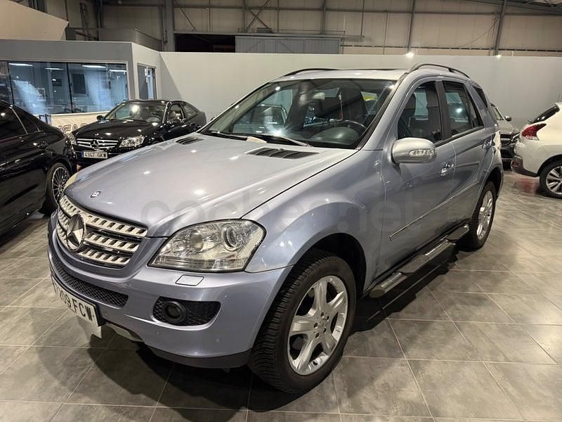 Azul Usado 2006 Mercedes ML320 SUV | 9500 € (Buen precio) - Imagen 1/4