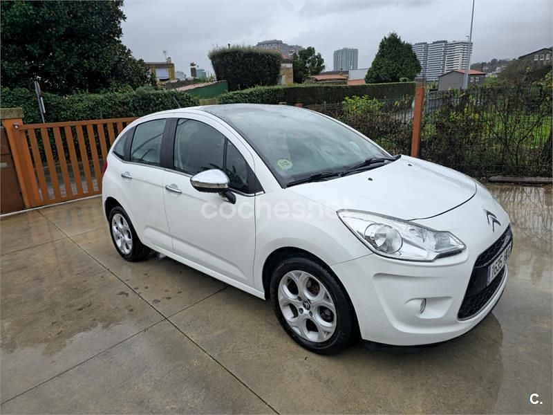Usado Citroën C3 Seduction 68 CV (50 kW) 2012 Blanco Berlina