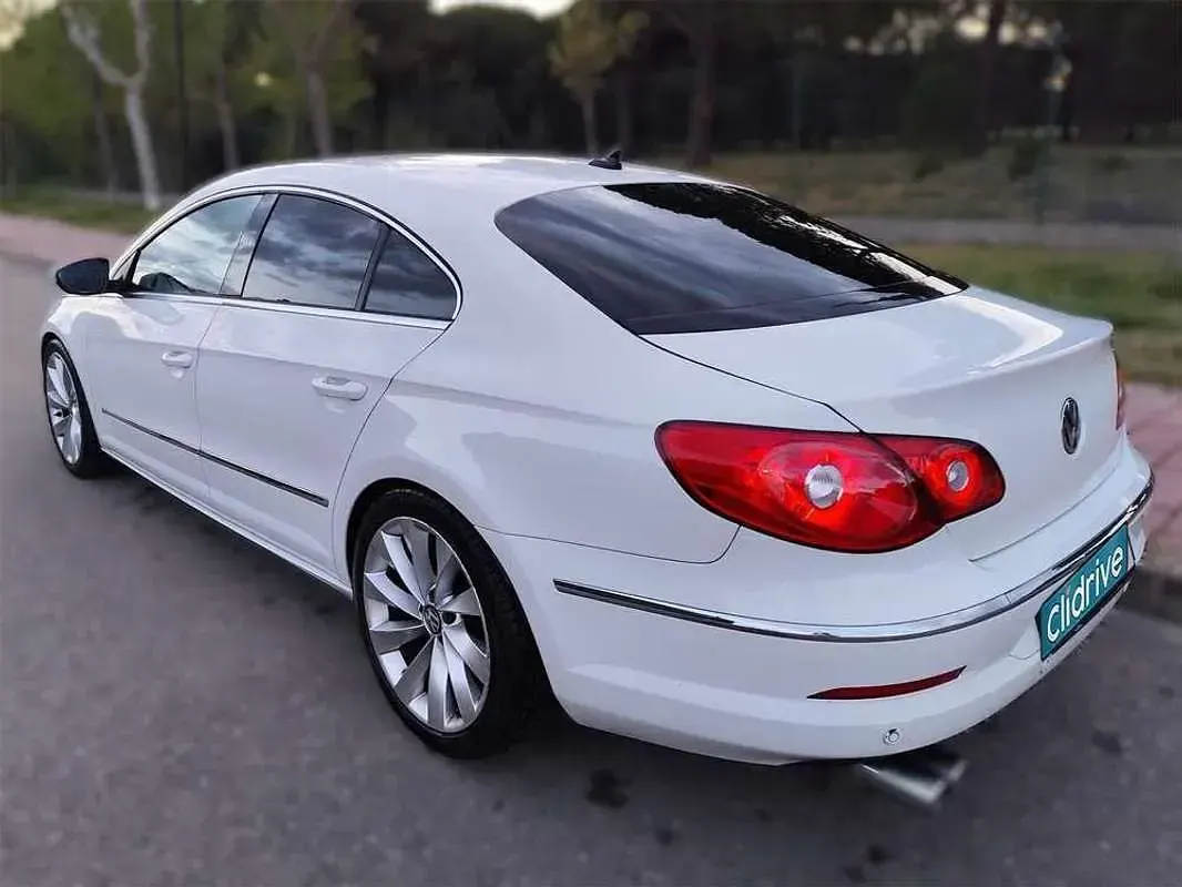 Usado VW CC 170 CV (125 kW) 2009 Blanco Berlina