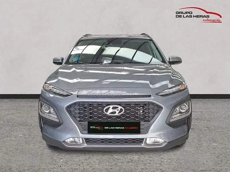 Usado Hyundai Kona 141 CV (103 kW) 2020 Gris / plata SUV