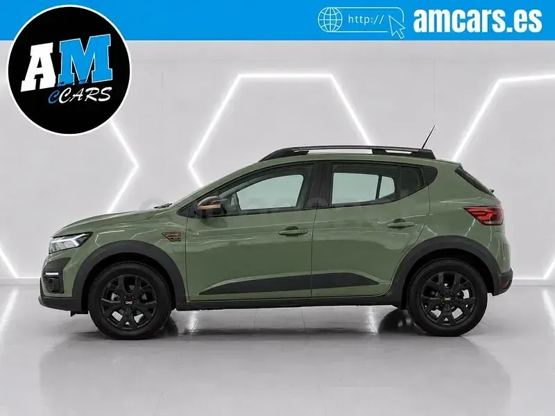 Usado Dacia Sandero Extreme 91 CV (66 kW) 2023 Verde Berlina