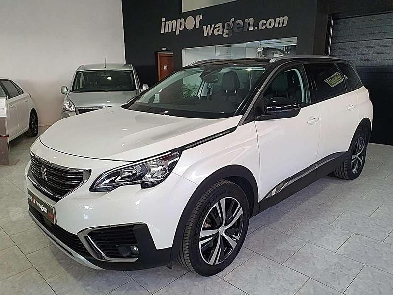 Blanco Usado 2020 Peugeot 5008 Allure Monovolumen | 19.900 € (Precio justo) - Imagen 1/4