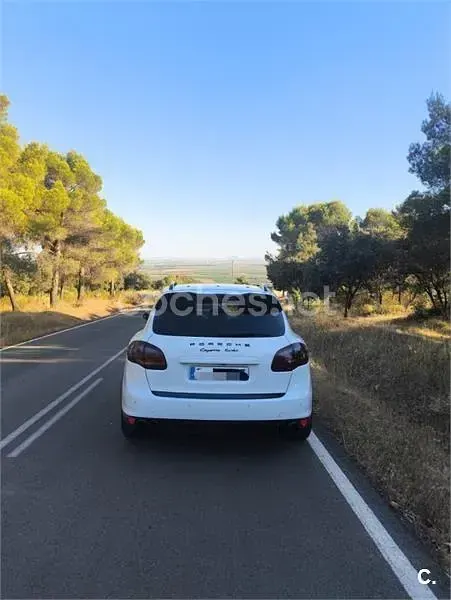 Usado Porsche Cayenne Turbo 500 CV (367 kW) 2011 Blanco SUV