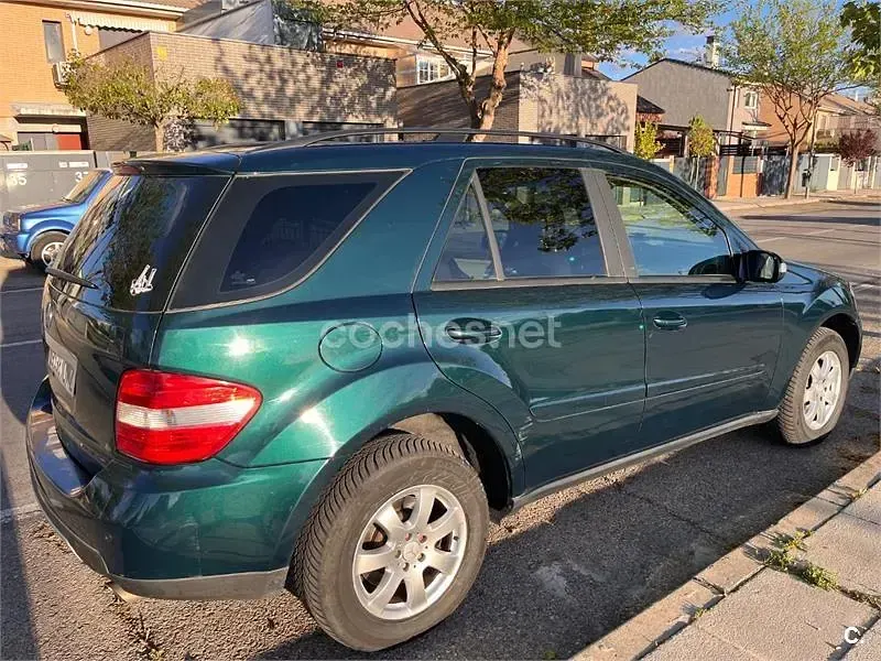 Usado Mercedes ML350 235 CV (172 kW) 2006 Verde SUV