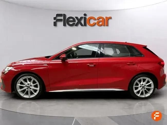 Usado Audi A3 S-Line 150 CV (110 kW) 2023 Rojo Berlina