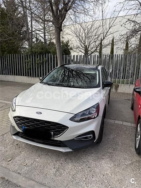 Usado Ford Focus Active 120 CV (88 kW) 2020 Blanco Berlina