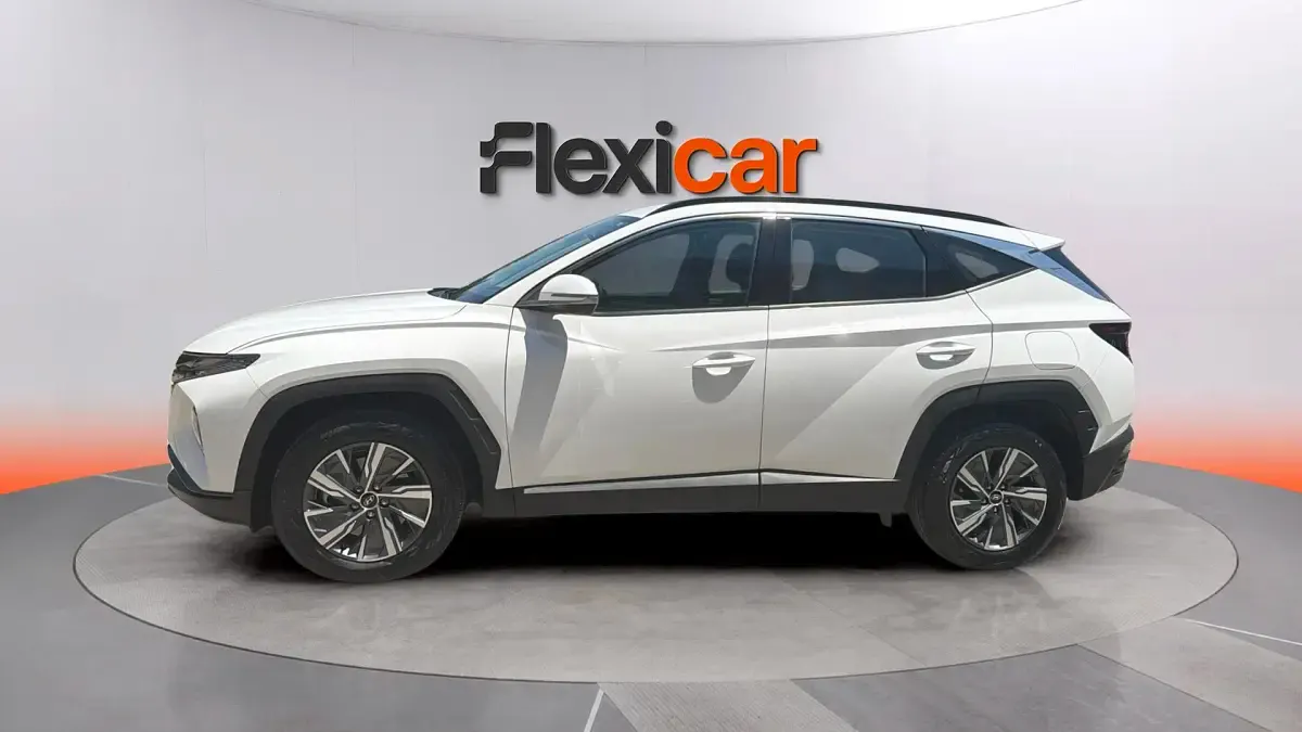 Usado Hyundai Tucson 136 CV (100 kW) 2023 Blanco SUV