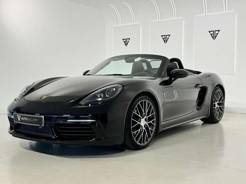 Usado Porsche Boxster S 349 CV (256 kW) 2018 Negro Descapotable