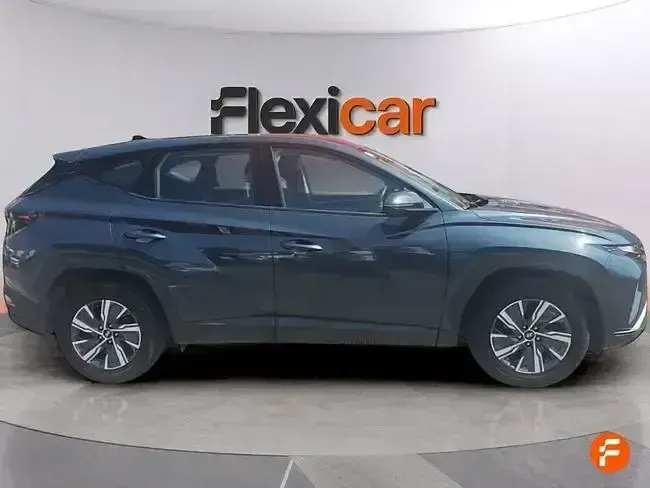 Usado Hyundai Tucson 115 CV (84 kW) 2023 Gris SUV