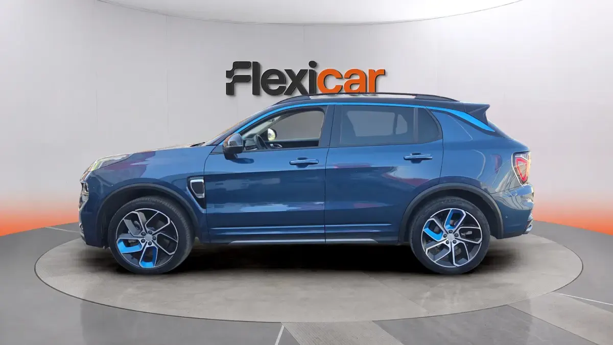 Usado Lynk & Co 01 261 CV (191 kW) 2023 Azul SUV
