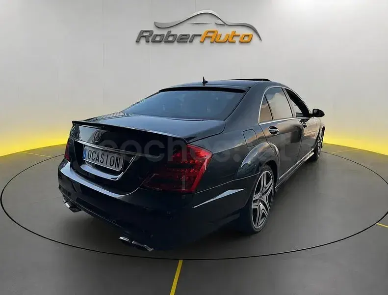 Usado Mercedes S320 235 CV (172 kW) 2007 Negro Berlina