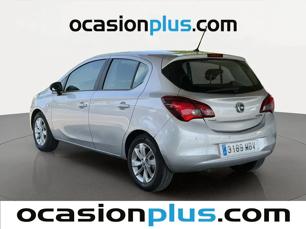 Usado Opel Corsa Business 90 CV (66 kW) 2018 Gris plata Utilitario