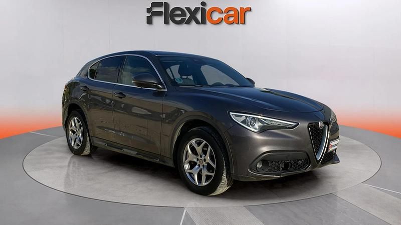 Gris Usado 2020 Alfa Romeo Stelvio Executive SUV | 18.990 € (Super precio) - Imagen 1/4