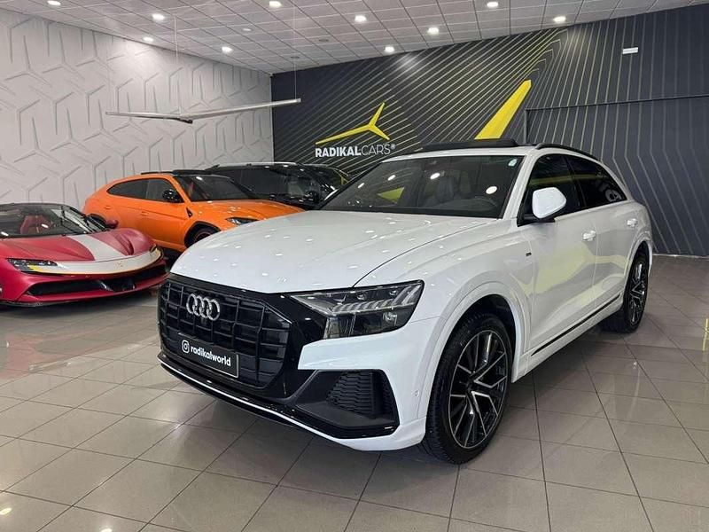 Blanco Usado 2022 Audi Q8 S-line plus SUV | 59.900 € (Precio justo) - Imagen 1/4